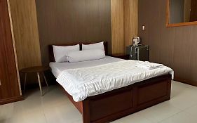 Khách sạn Nhất Phương 2